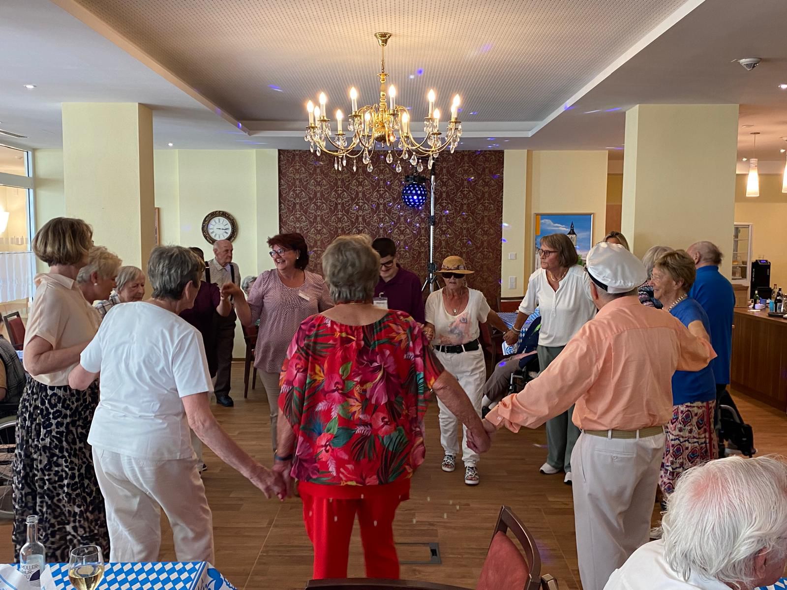Haus-Marienthal-Deggendorf-Tanztee