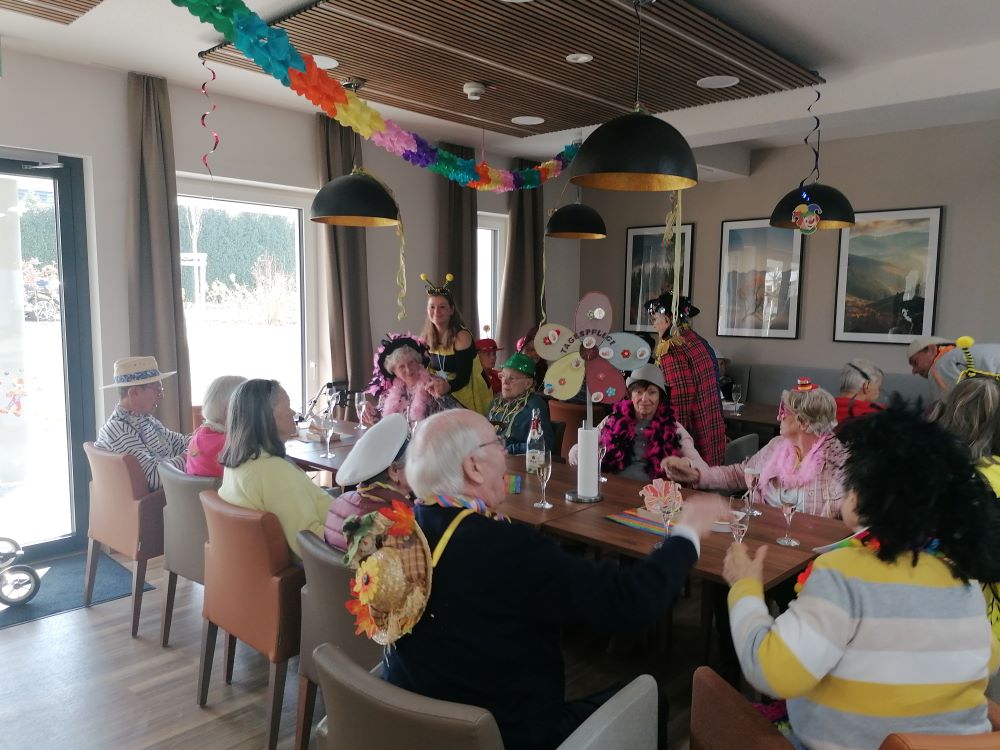 Fröhlicher Karneval in der Wohnanlage Am Dreeskamp