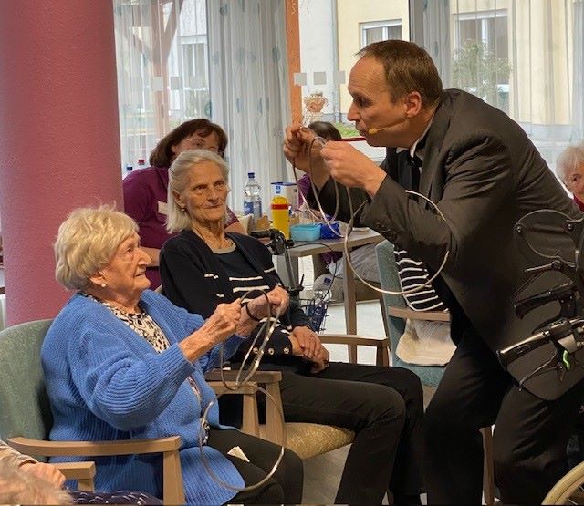 Zaubershow im Haus Dominic