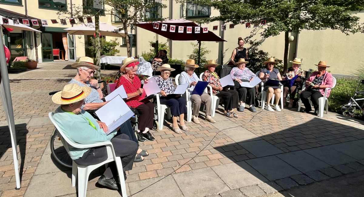 Sommerfest „Die wilden 50er“ in der Seniorenresidenz Am Park