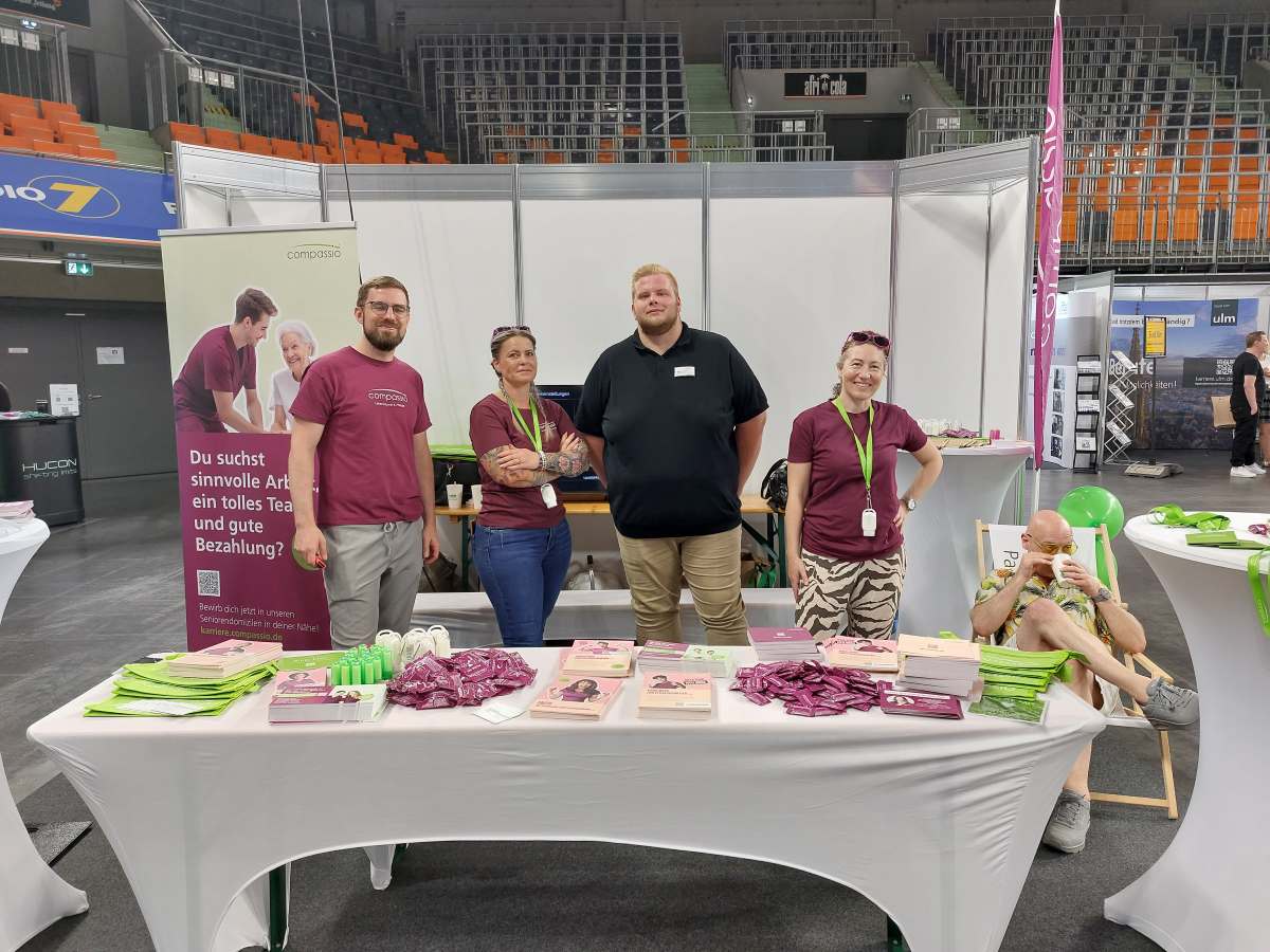 Gemeinsam für die Pflege: compassio auf der Messe „We want you“ in der Ratiopharm Arena
